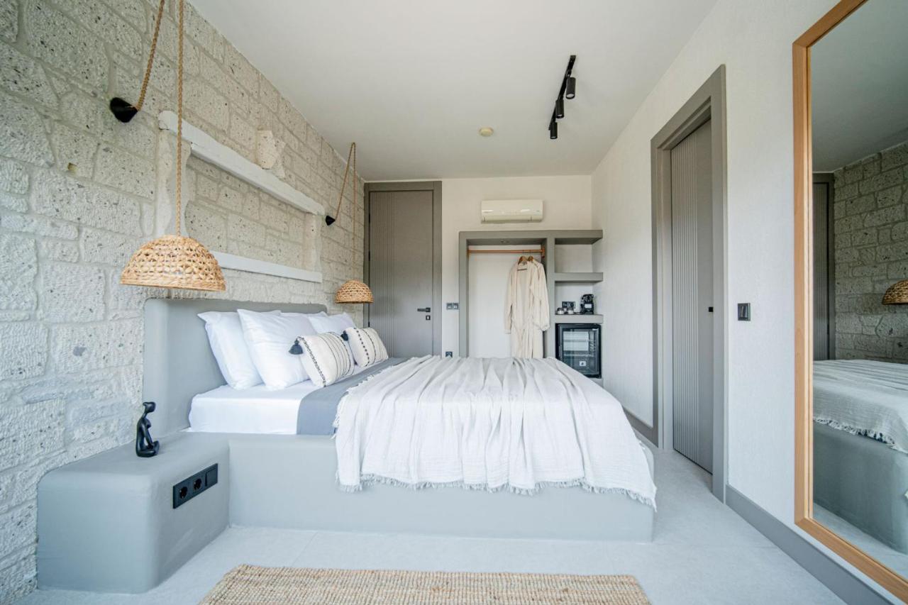 Derin Alacati (Adults Only) Exterior photo